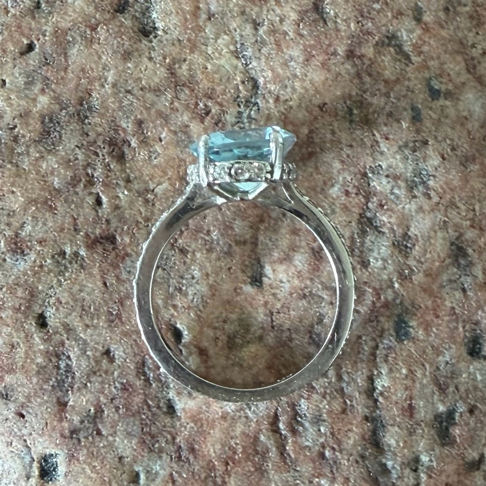 14K White Gold Natural Aquamarine Ring 4.25ct Diamond Accent Band – Needs Repair - Picture 4 of 9